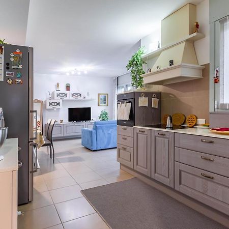 Milano Balcony Apt Apartment Bagian luar foto